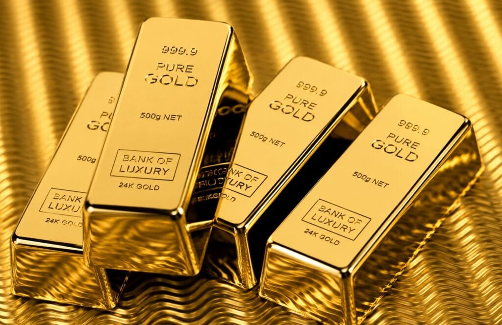 Analysts Expect Gold Prices to Remain Volatile in the Coming Period