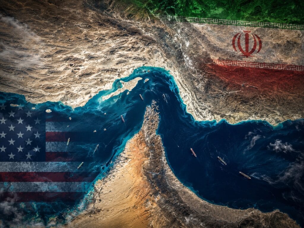 Iran Announced the Closure of the Strait of Hormuz, the U.S. Denied the Claim