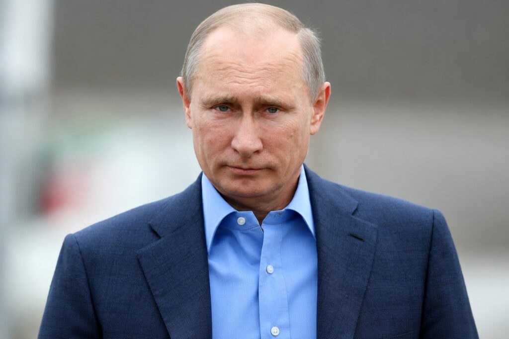 Vladimir Putin Calls for Returning Russia to a Path of Stable Growth in 2027
