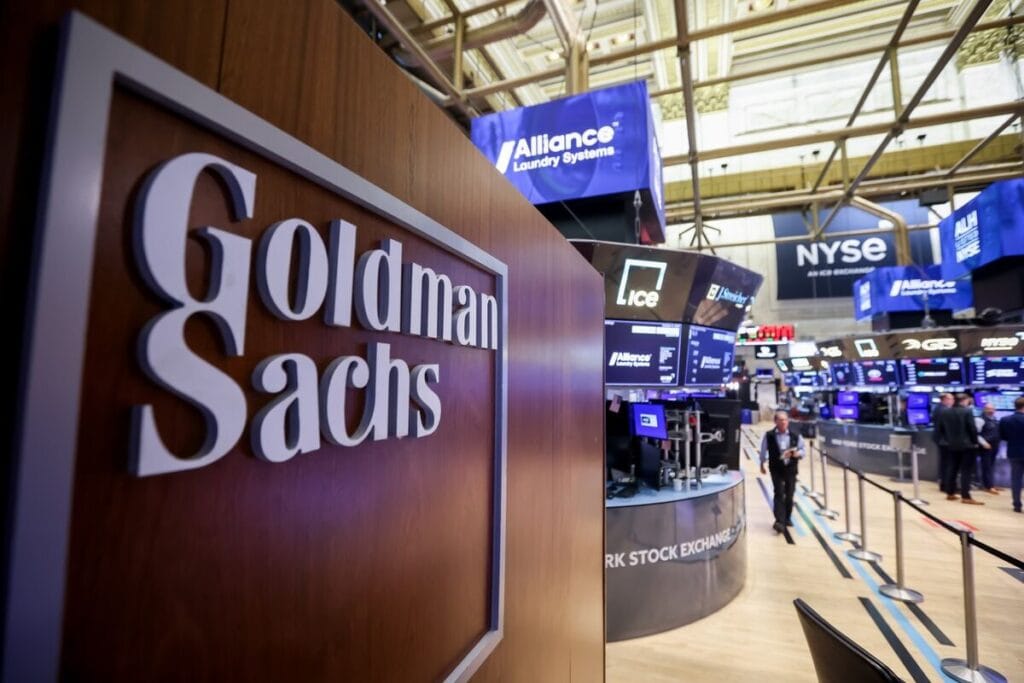 Goldman Sachs Oil Targets Shift for Talos, Murphy, and APA
