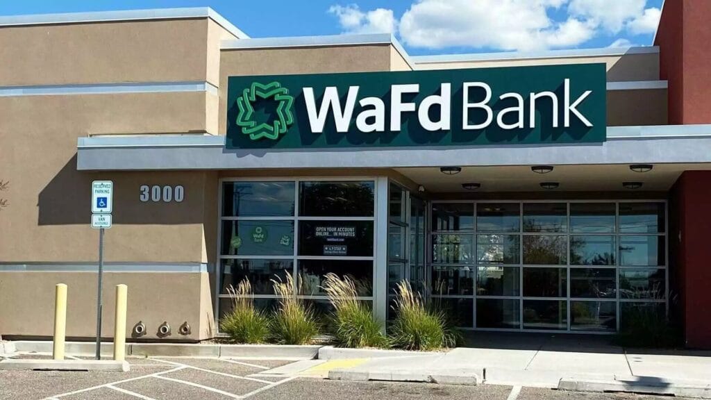 WaFd EverBank Merger Set to Create Renamed Bank Holding Company