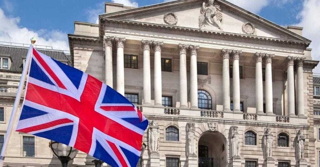 UK Labor Market Cools as Vacancies Fall to 12-Year Low UK Labor Market Cools as Vacancies Fall to 12-Year Low